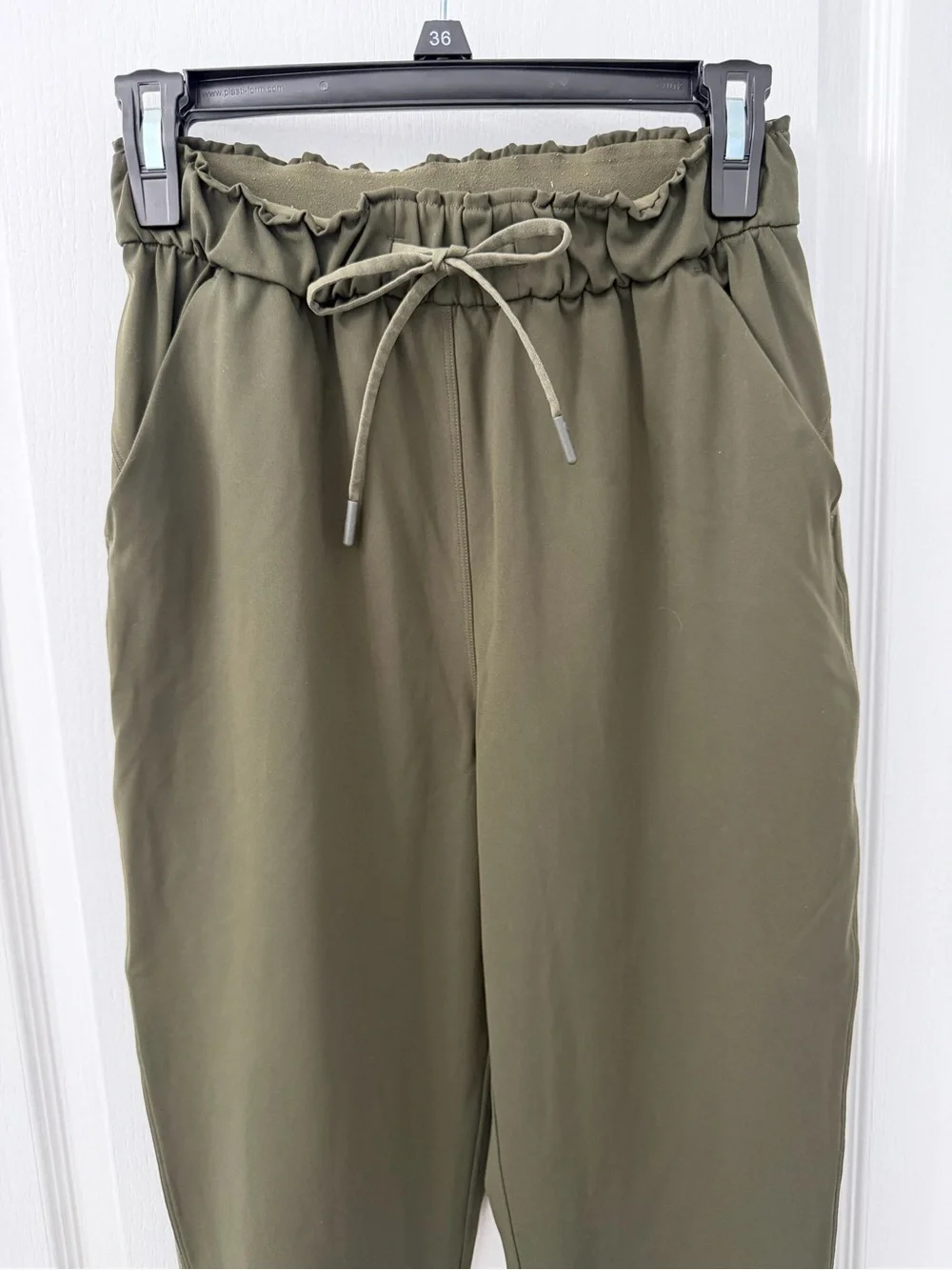 Lululemon Stretch Luxtreme High-Rise Pant *Full Length Rainforest Green (Size 4)